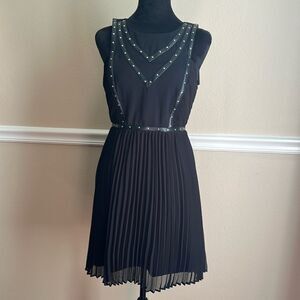 GUESS Womens black dress pleated chiffon studded sleeveless NEW 0